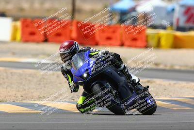 media/Apr-09-2022-SoCal Trackdays (Sat) [[c9e19a26ab]]/Turn 2 (1140am)/